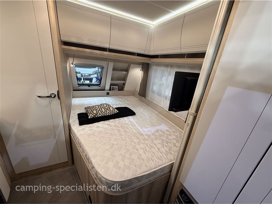 Hobby De Luxe DK-Line 460 UFe